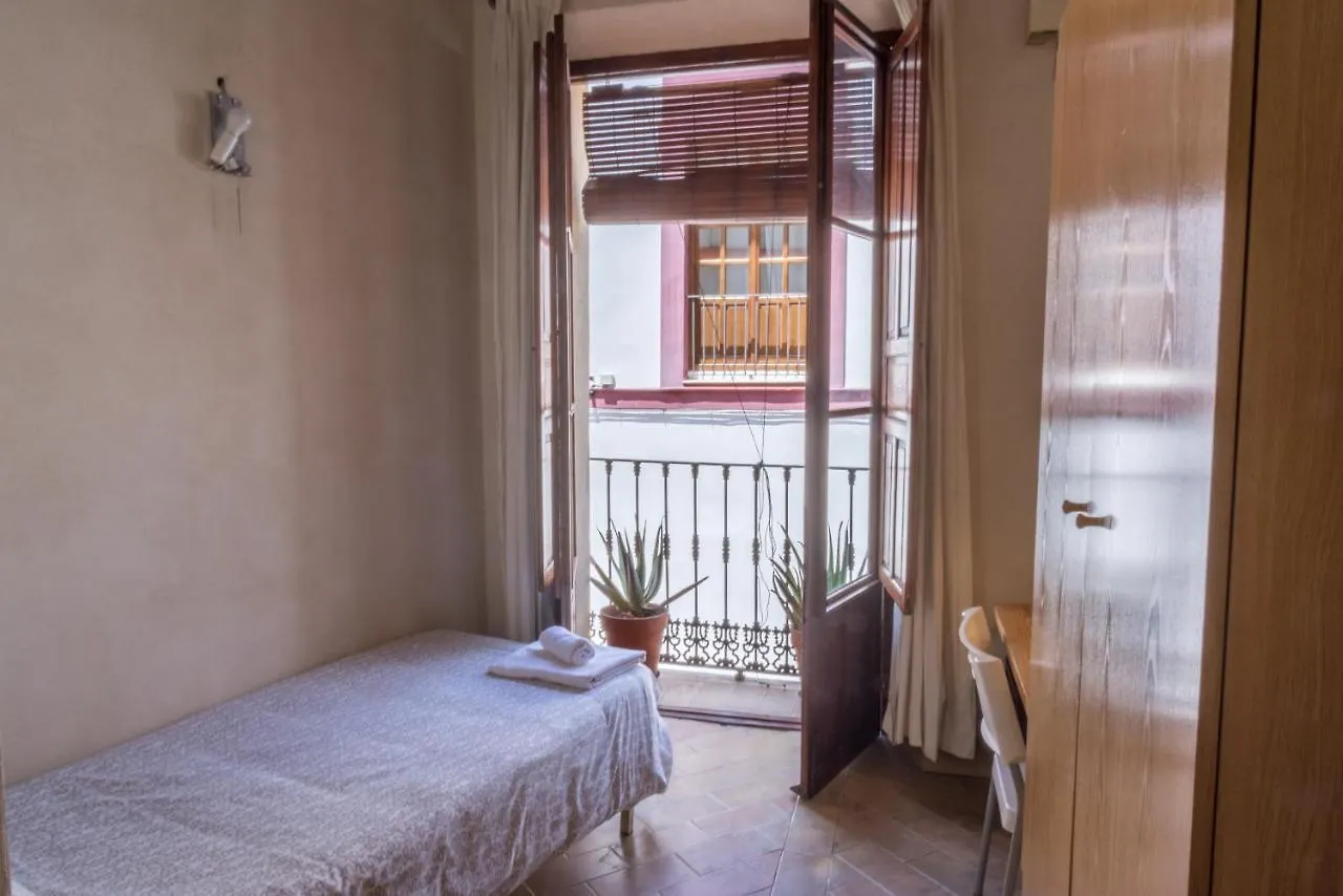 Habitacion Privada En La Alameda 5 Seville Spain